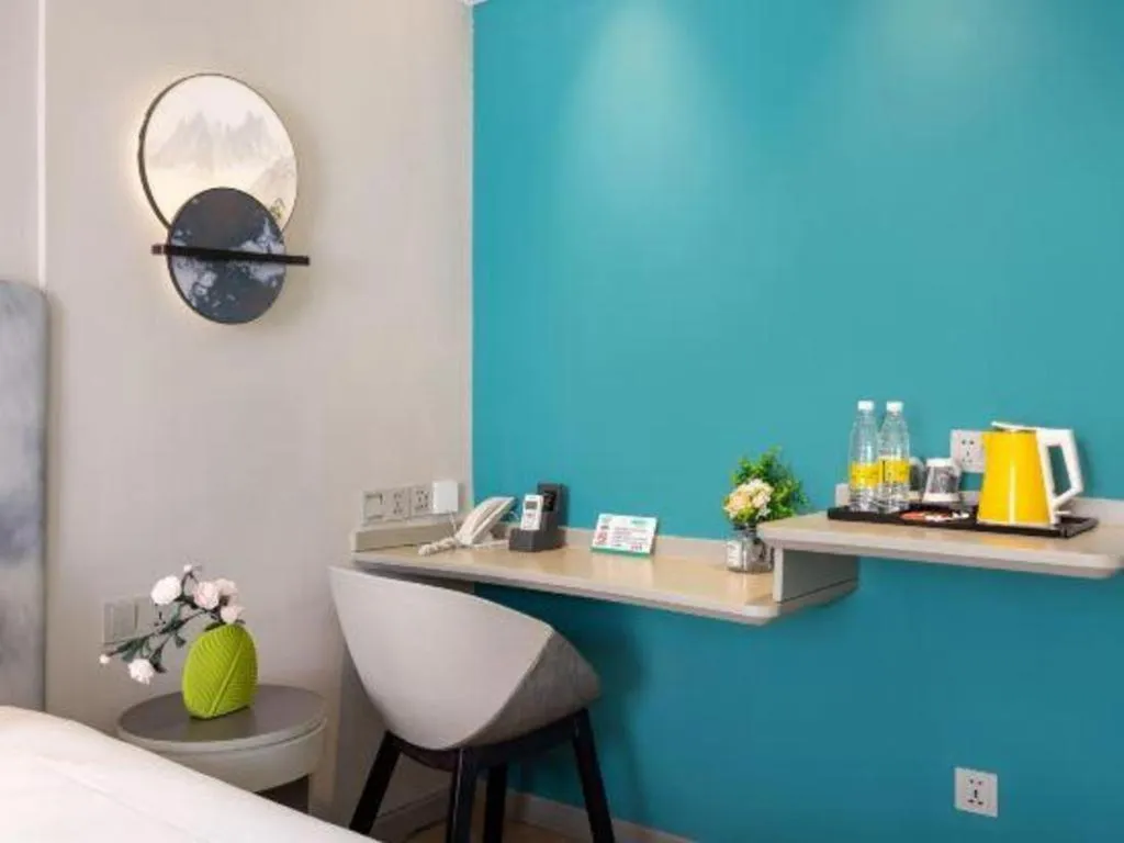 Bed in Magnotel Hotel Dandong Railway Yalv River