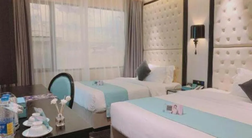 Bed in Xana Hotelle·Guangzhou Shangxiajiu Yongqingfang Changshou Road Metro Station