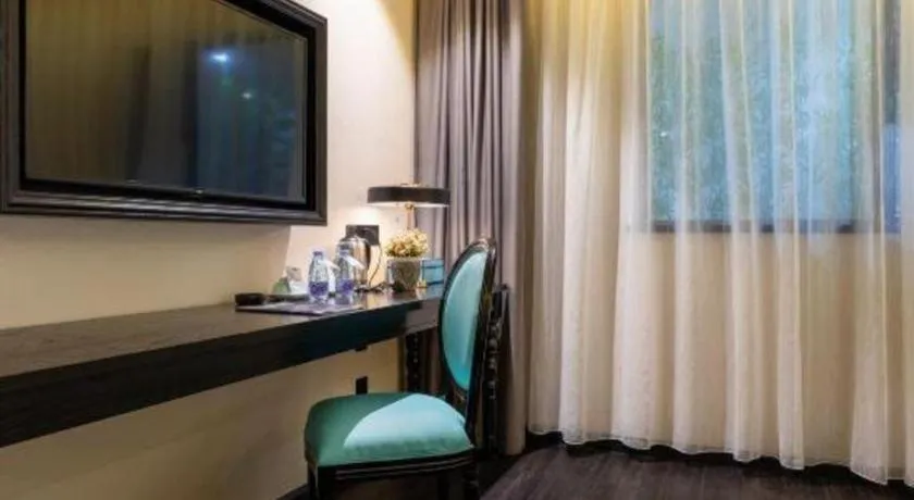 Xana Hotelle·Guangzhou Shangxiajiu Yongqingfang Changshou Road Metro Station