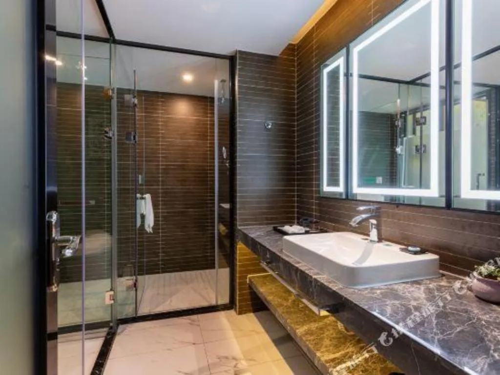 Xana Hotelle·Guangzhou Shangxiajiu Yongqingfang Changshou Road Metro Station