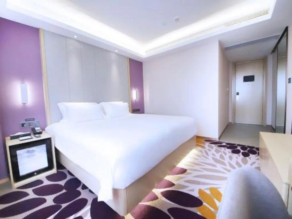 Bed in Lavande Hotel·Heyuan Bavaria