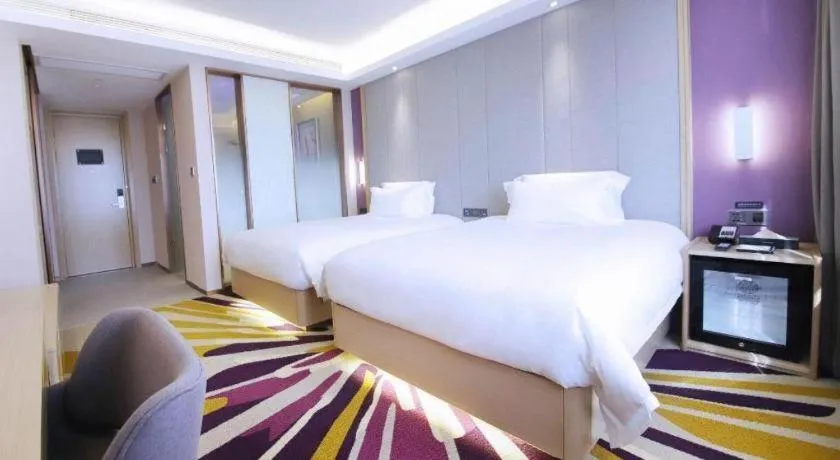 Bed in Lavande Hotel·Heyuan Bavaria