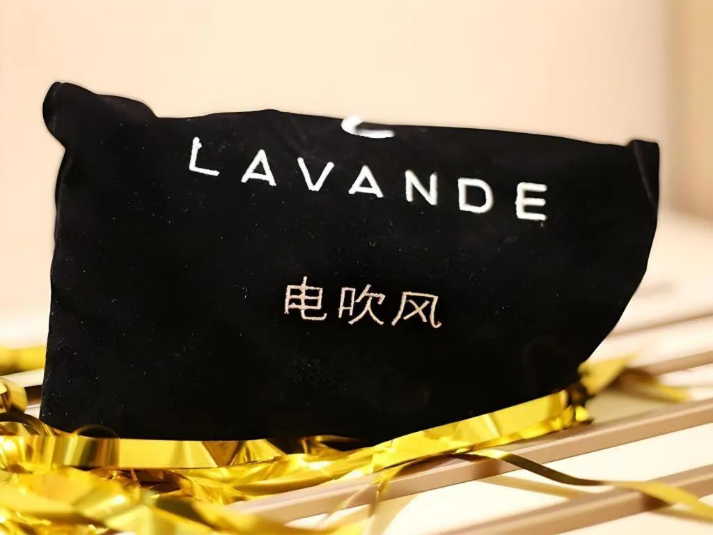Lavande Hotel·Heyuan Bavaria