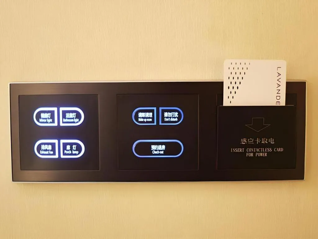 Lavande Hotel·Heyuan Bavaria