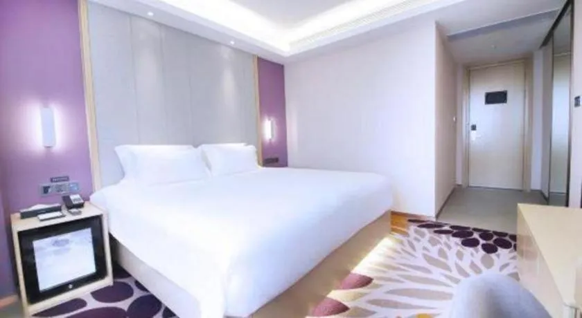 Bed in Lavande Hotel·Heyuan Bavaria