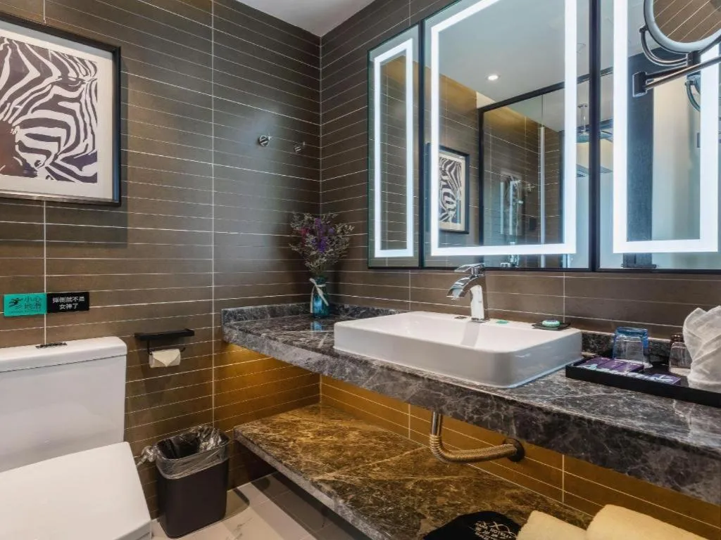 Xana Hotelle·Heyuan Hongxing Road