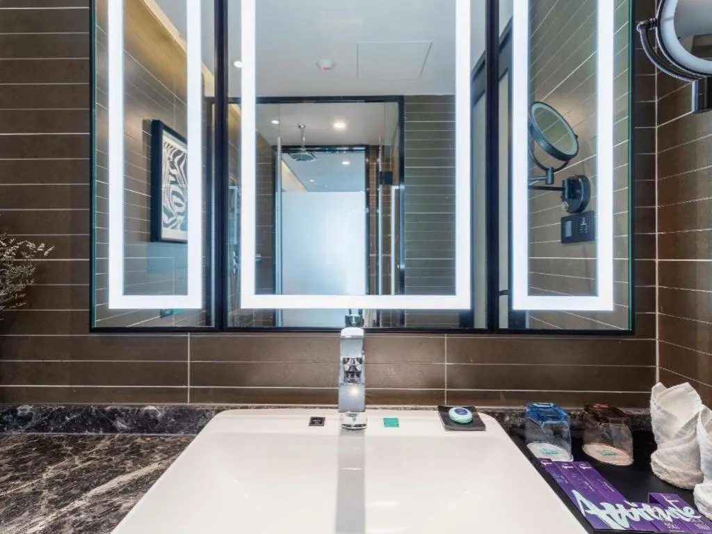 Xana Hotelle·Heyuan Hongxing Road