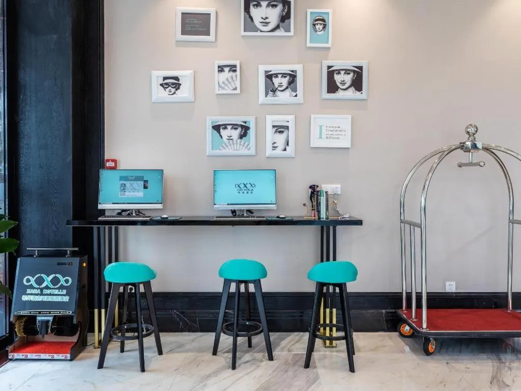 Xana Hotelle·Heyuan Hongxing Road