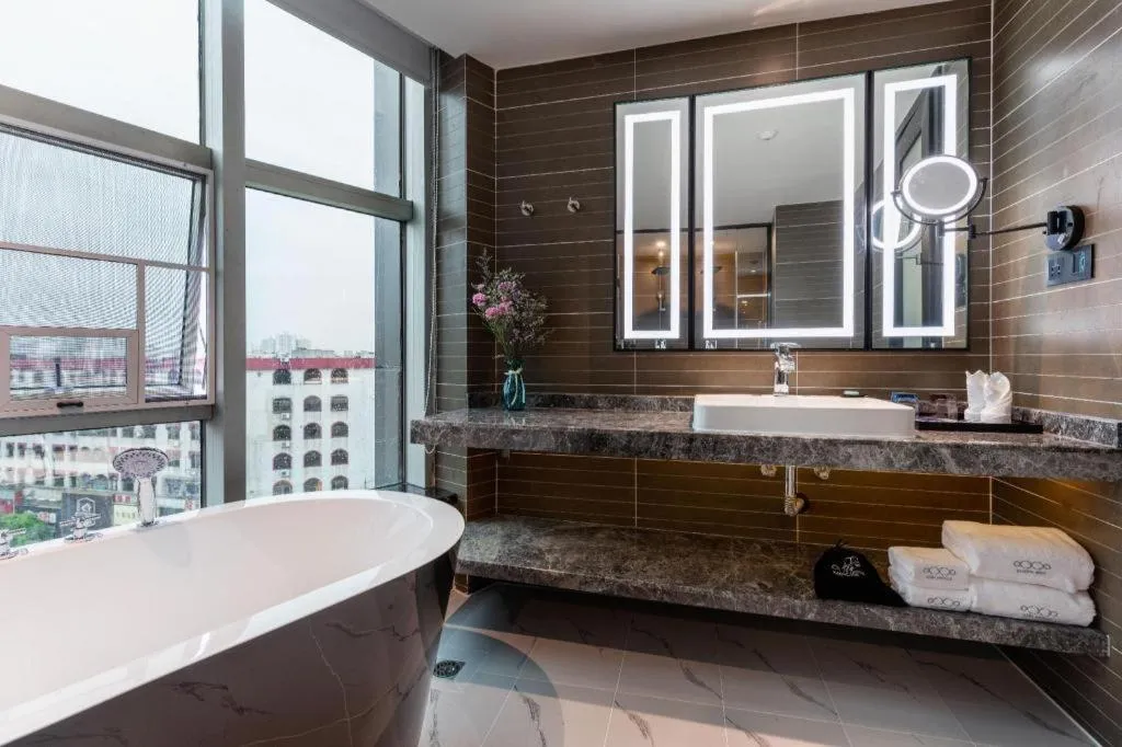 Xana Hotelle·Heyuan Hongxing Road