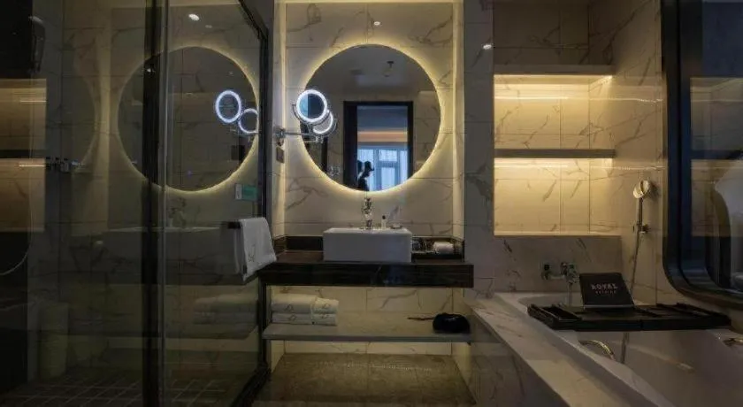 Xana Deluxe Shangqiu Ancient Town