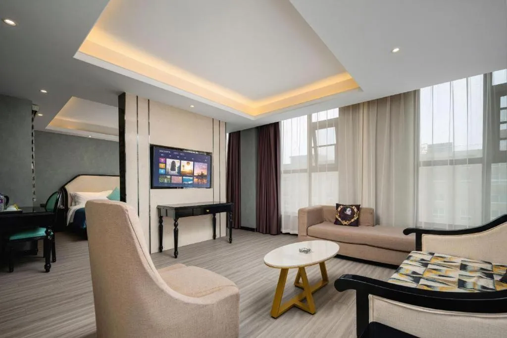 Xana Deluxe Shangqiu Ancient Town