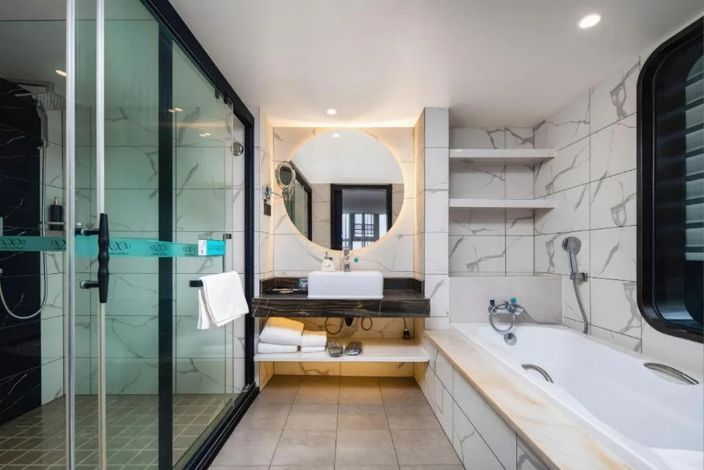 Xana Deluxe Shangqiu Ancient Town