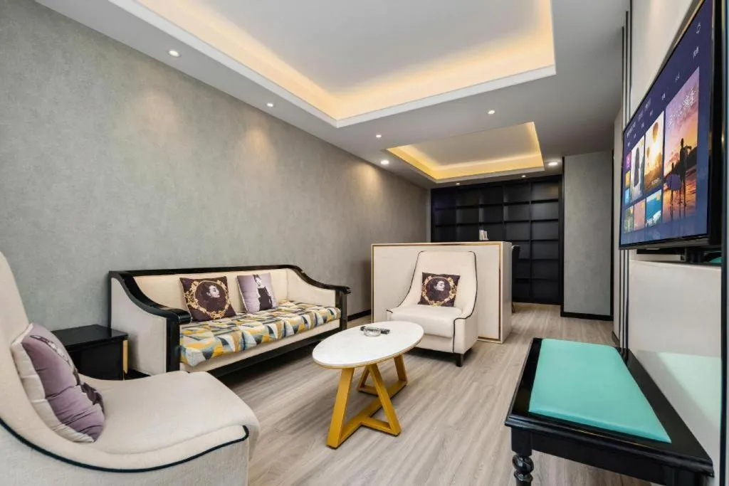 Xana Deluxe Shangqiu Ancient Town