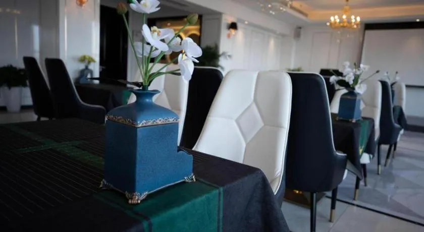 Xana Deluxe Shangqiu Ancient Town