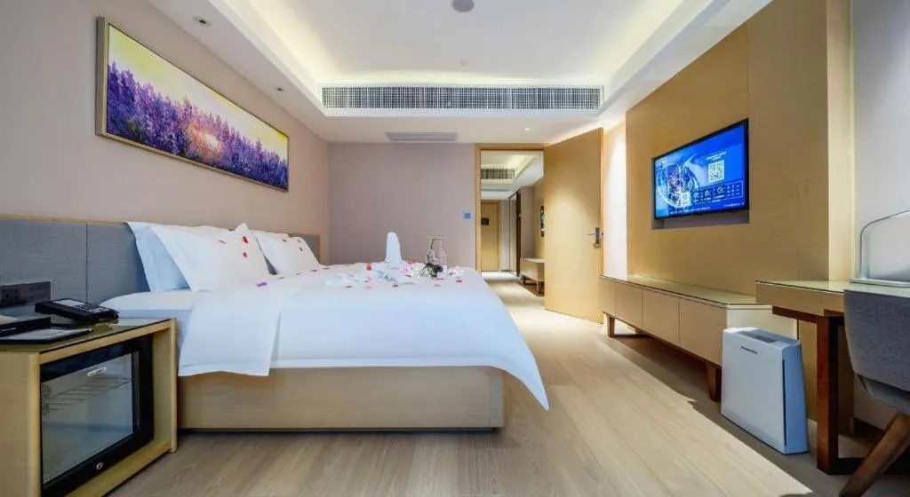 Bed in Lavande Hotel·Huizhou Zhongkai