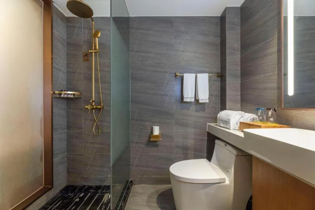 James Joyce Coffetel Hefei University of Technology