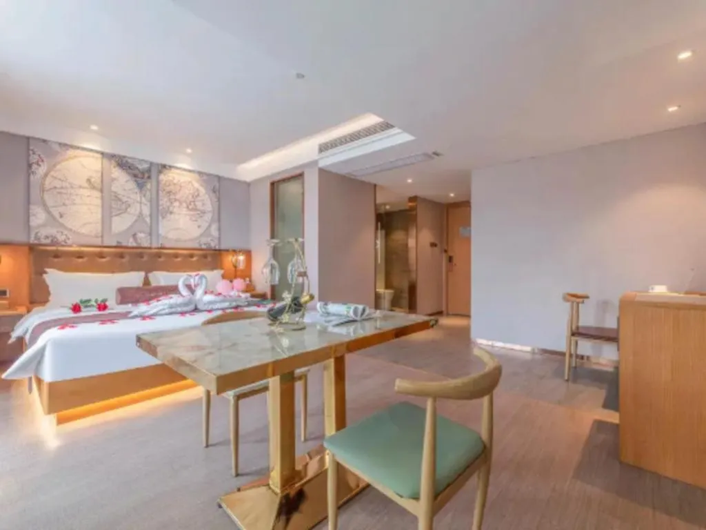 Bed in James Joyce Coffetel Hefei University of Technology