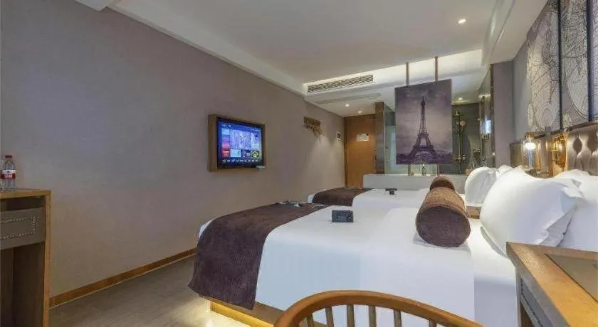 James Joyce Coffetel Hefei University of Technology