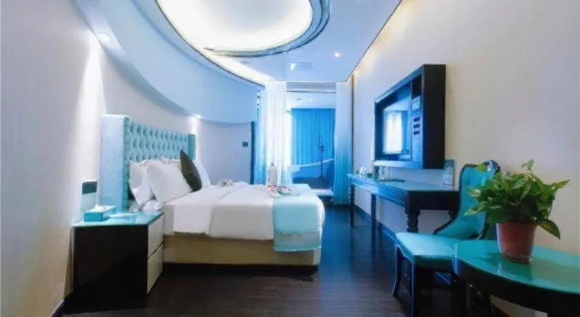 Bed in Xana Hotelle·Suzhou Shilu Shantang Street Scenic Spot