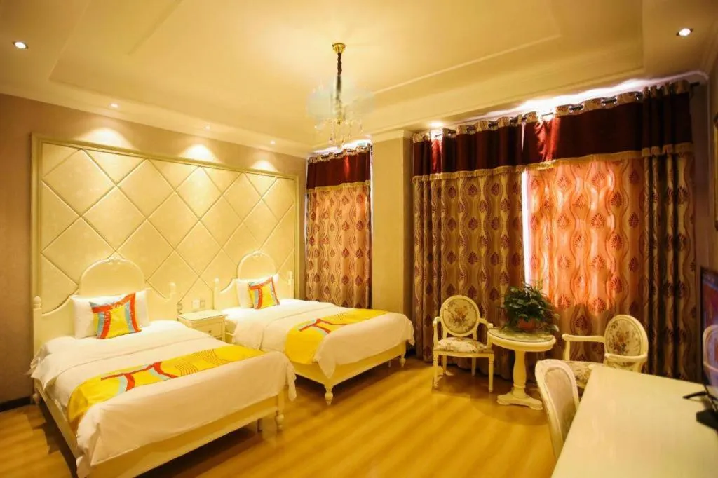 Bed in PAI Hotel Huayin Huashan Mountain Scenic Spot Ancient Street
