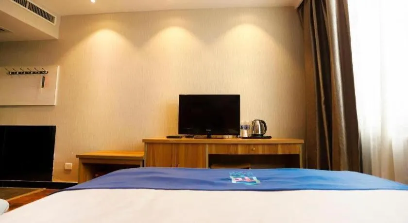 Bed in PAI Hotel Huayin Huashan Mountain Scenic Spot Ancient Street