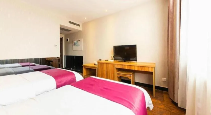 Bed in PAI Hotel Huayin Huashan Mountain Scenic Spot Ancient Street