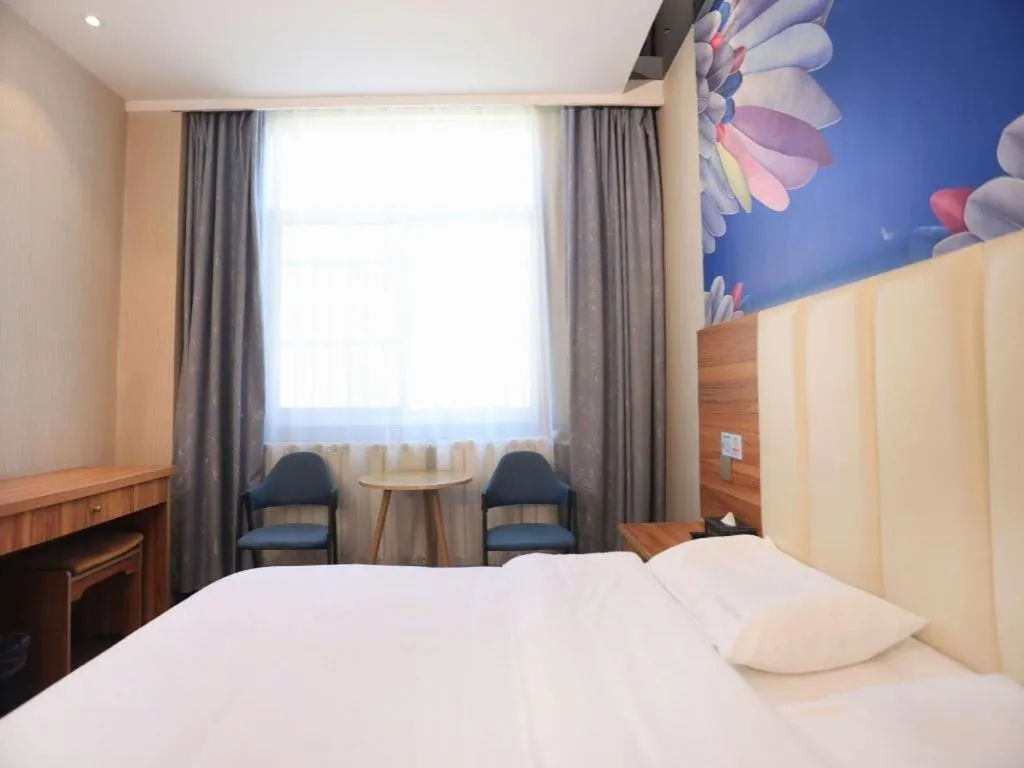 Bed in PAI Hotel Huayin Huashan Mountain Scenic Spot Ancient Street