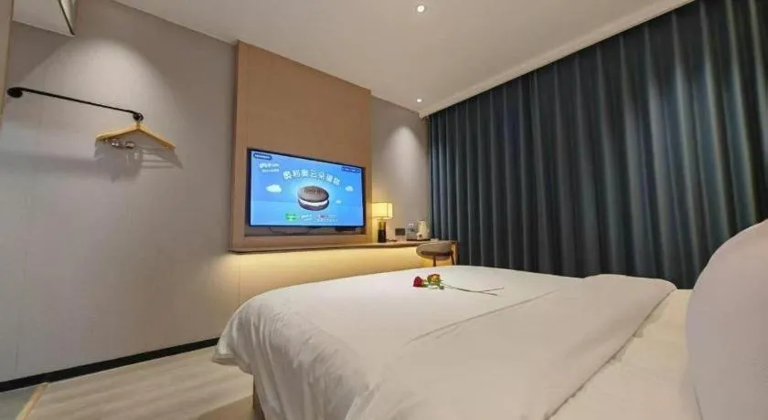 Bed in PAI Hotel Huayin Huashan Mountain Scenic Spot Ancient Street