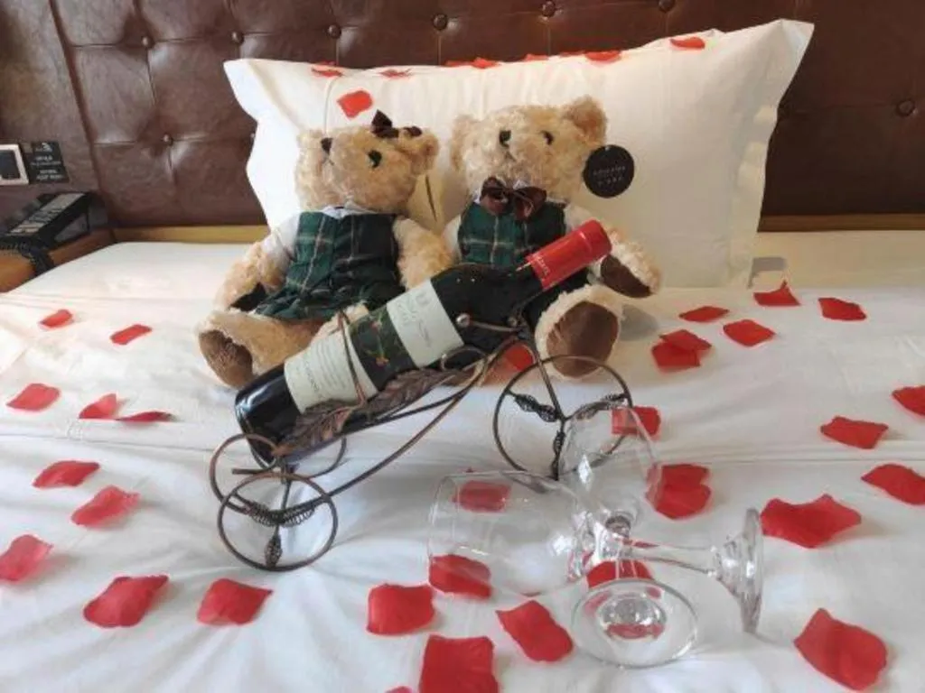 James Joyce Coffetel Beijing South Station Guang'anmen You'an Hospital