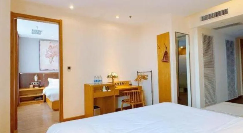 Bed in James Joyce Coffetel Beijing South Station Guang'anmen You'an Hospital