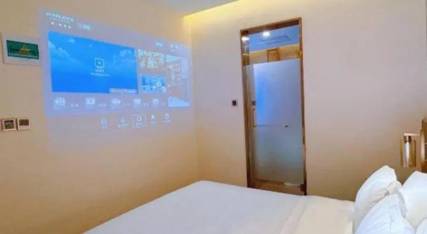 Bed in James Joyce Coffetel Beijing South Station Guang'anmen You'an Hospital