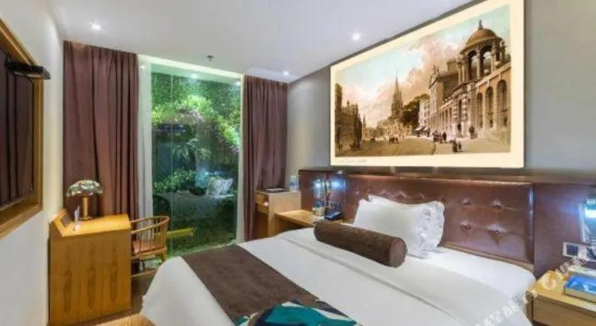 Bed in James Joyce Coffetel Beijing South Station Guang'anmen You'an Hospital