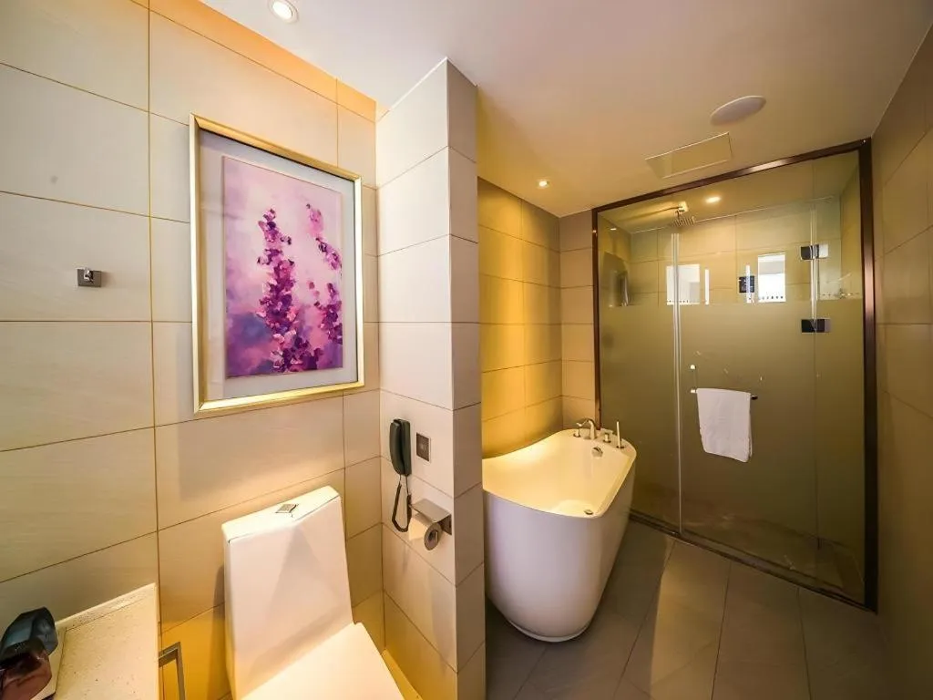 Lavande Hotel·Yichun Wanda, High Speed Railway Station