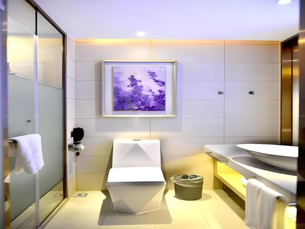 Lavande Hotel·Yichun Wanda, High Speed Railway Station