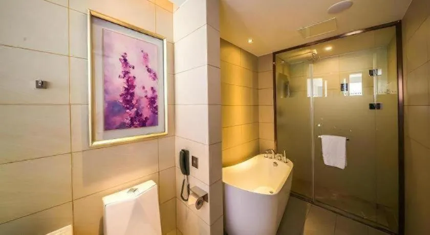 Lavande Hotel·Yichun Wanda, High Speed Railway Station