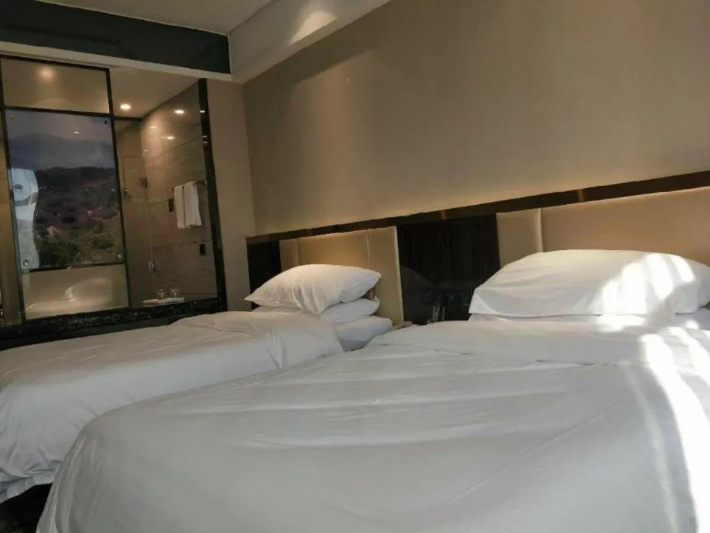 Bed in Vienna Classic Hotel Fujian Nanjing