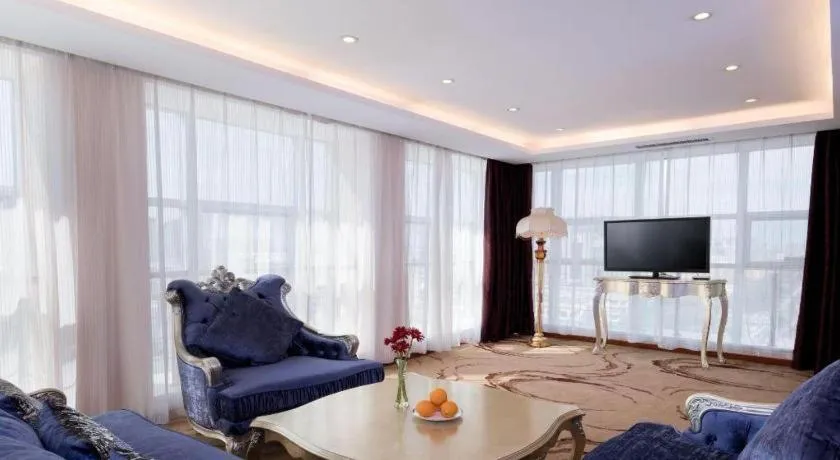 Vienna Hotel Tongliao Ke'erqin