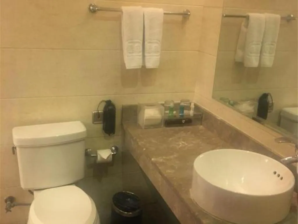 Vienna Hotel Tongliao Ke'erqin