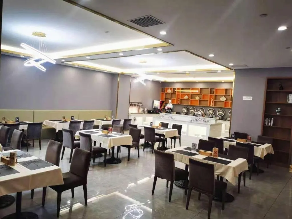 Vienna Hotel Tongliao Ke'erqin