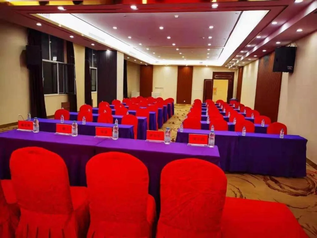 Vienna Hotel Tongliao Ke'erqin