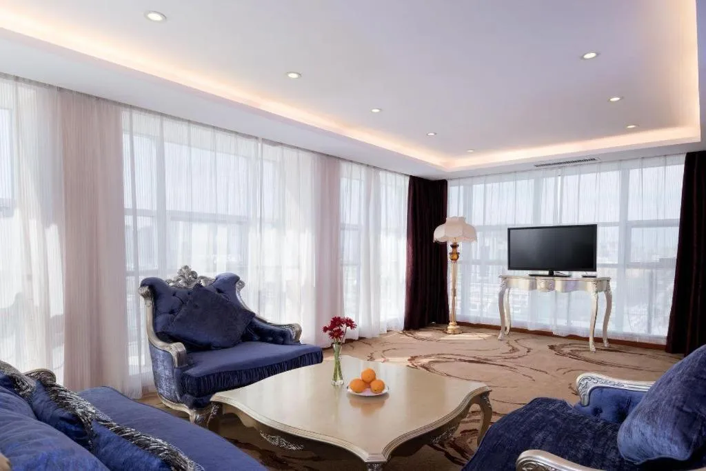 Vienna Hotel Tongliao Ke'erqin