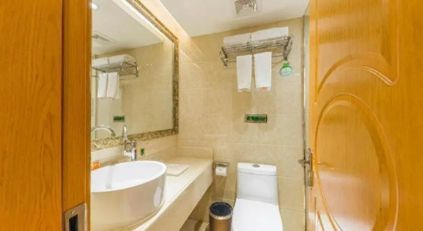 Vienna Hotel Inner Mongolia Hohhot Railway Station Gongzhufu Metro Station