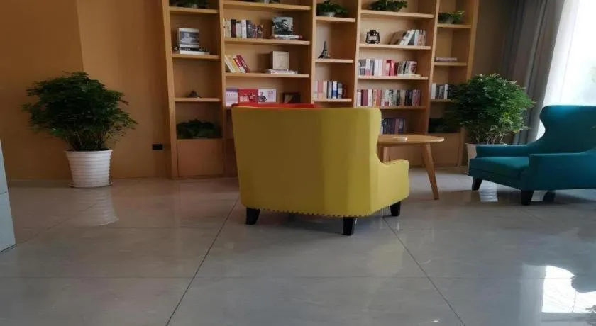 GreenTree Inn Tongling City ZonGYAng County Qishan Road People's Hospital