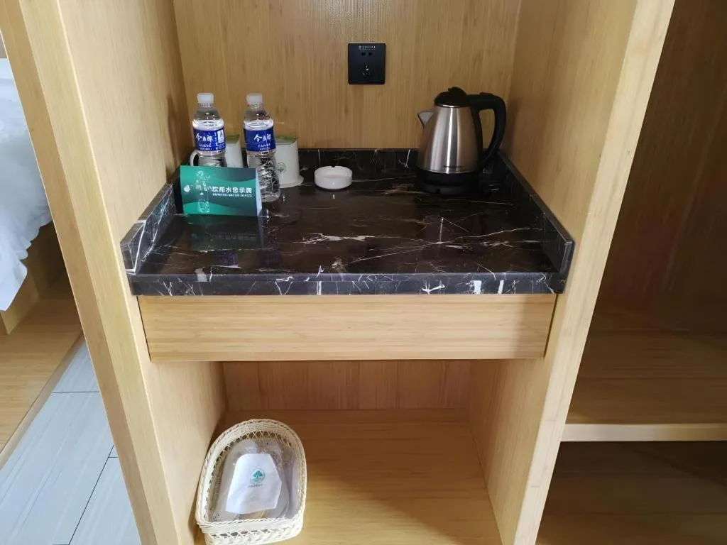 GreenTree Inn Tongling City ZonGYAng County Qishan Road People's Hospital