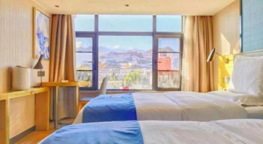 Bed in Echarm Hotel Lhasa Potala Palace