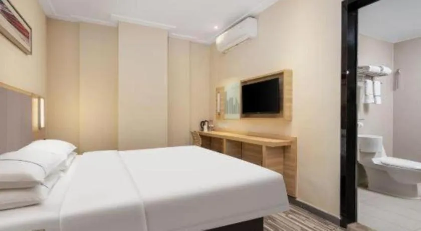 Bed in City Comfort Inn Wuhan Xudong Xiaoping Hubei University
