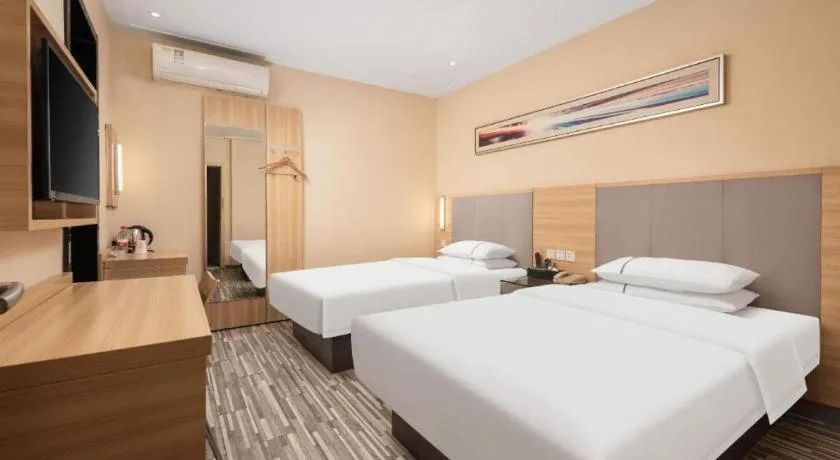 Bed in City Comfort Inn Wuhan Xudong Xiaoping Hubei University