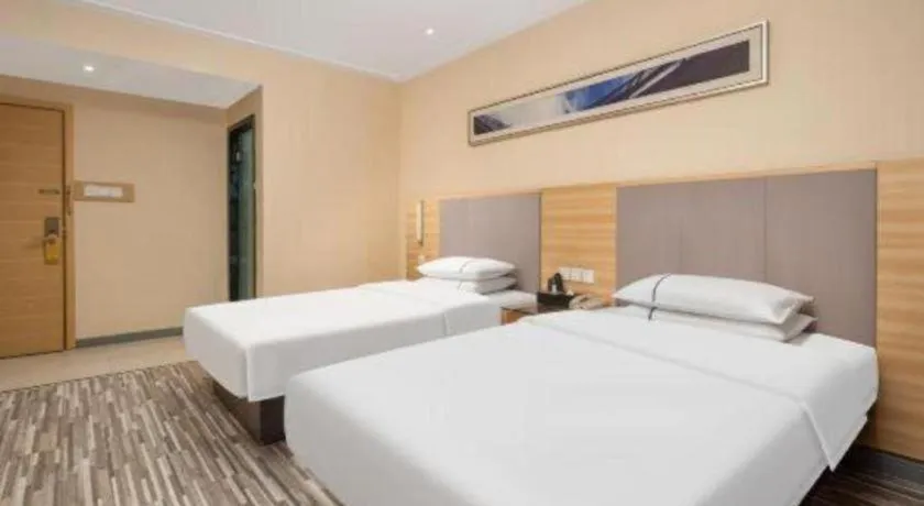 Bed in City Comfort Inn Wuhan Xudong Xiaoping Hubei University