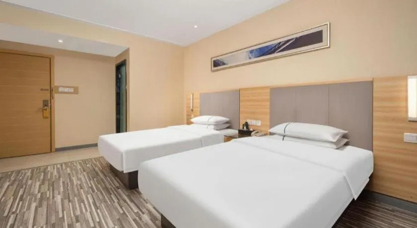 Bed in City Comfort Inn Wuhan Xudong Xiaoping Hubei University