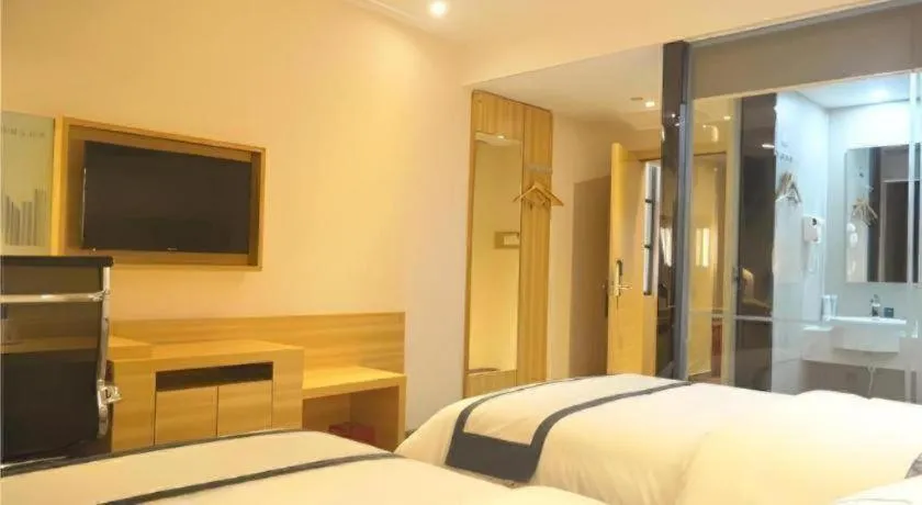 Bed in City Comfort Inn Wuhan Xudong Xiaoping Hubei University
